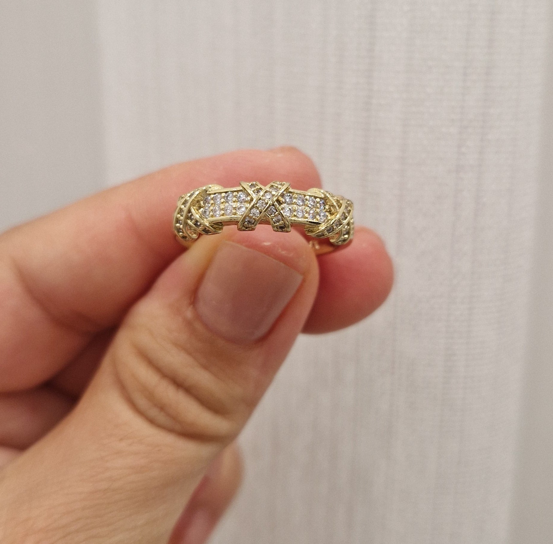 Luxury Criss-Cross Ring - 14K vergoldet