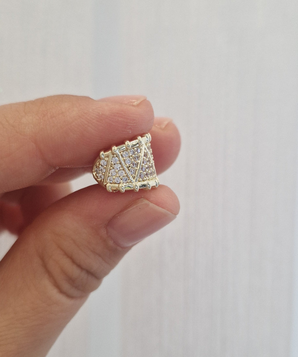 Royal Mesh Ear Cuff - 14K vergoldet